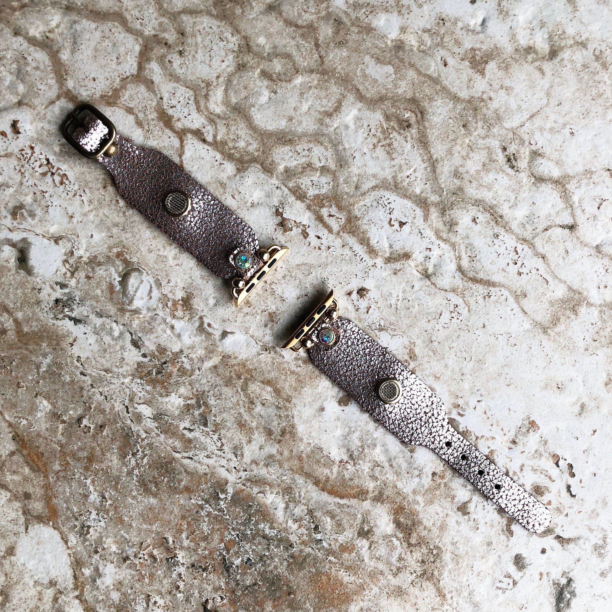 Apple Watch Band Bracelet for Ultra 2 and 9 8 Series 41mm 45mm 49mm Case Metallic Silver Cracked Handmade Leather Strap Gold Finish Crystals