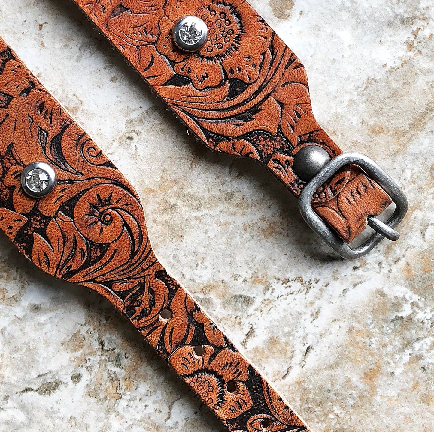 Embossed Leather Apple Watch Band for Watch Ultra 2 49mm and 9 8 Series 41mm 45mm Case Handmade Brown Strap Flourish Bracelet Clear Crystals