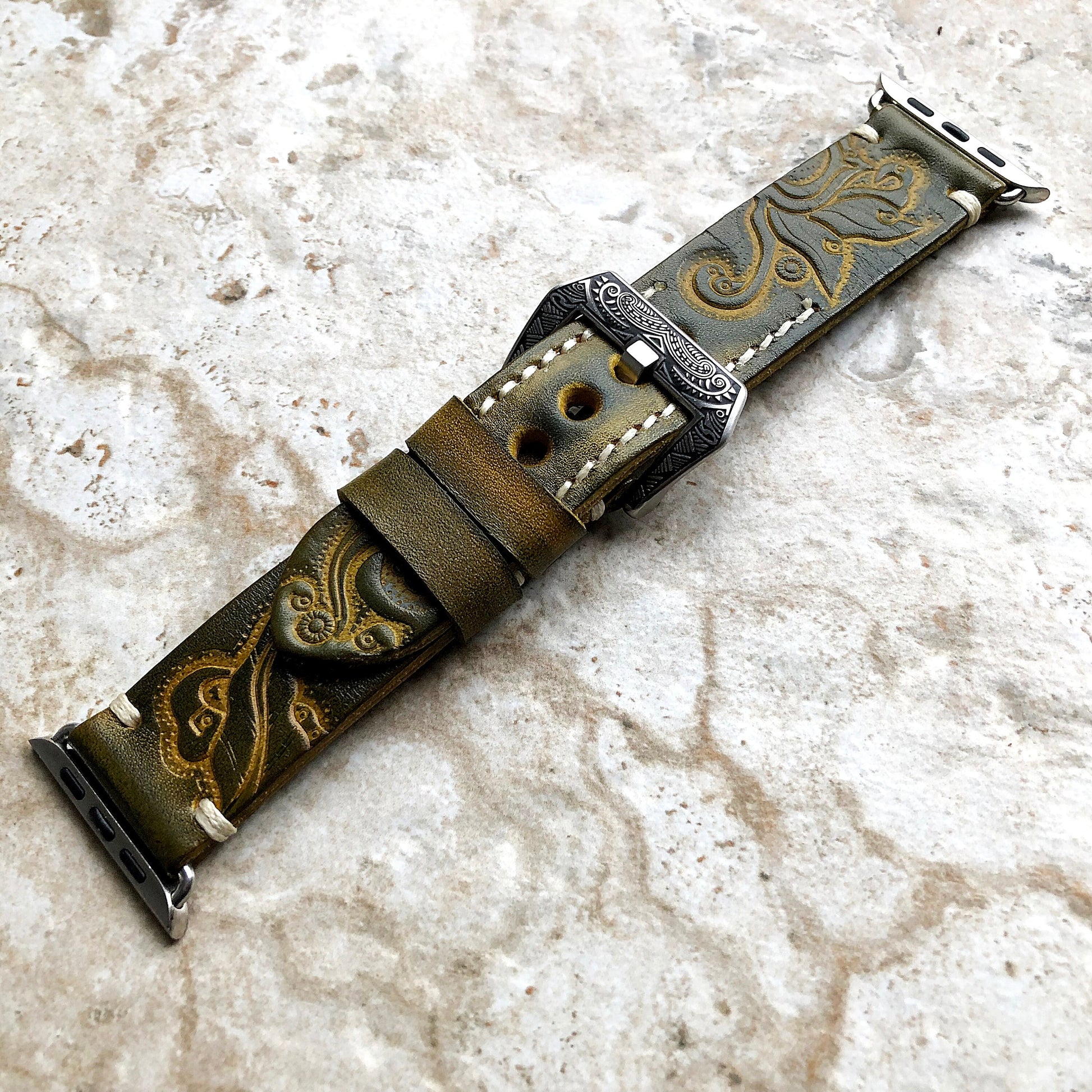 Apple Watch Ultra 2 9 8 7 SE 6 5 4 3 2 1 for iWatch 38mm 40 41 42mm 44mm 45mm 49mm Green Yellow Tooled Embossed Handmade Leather Band Strap