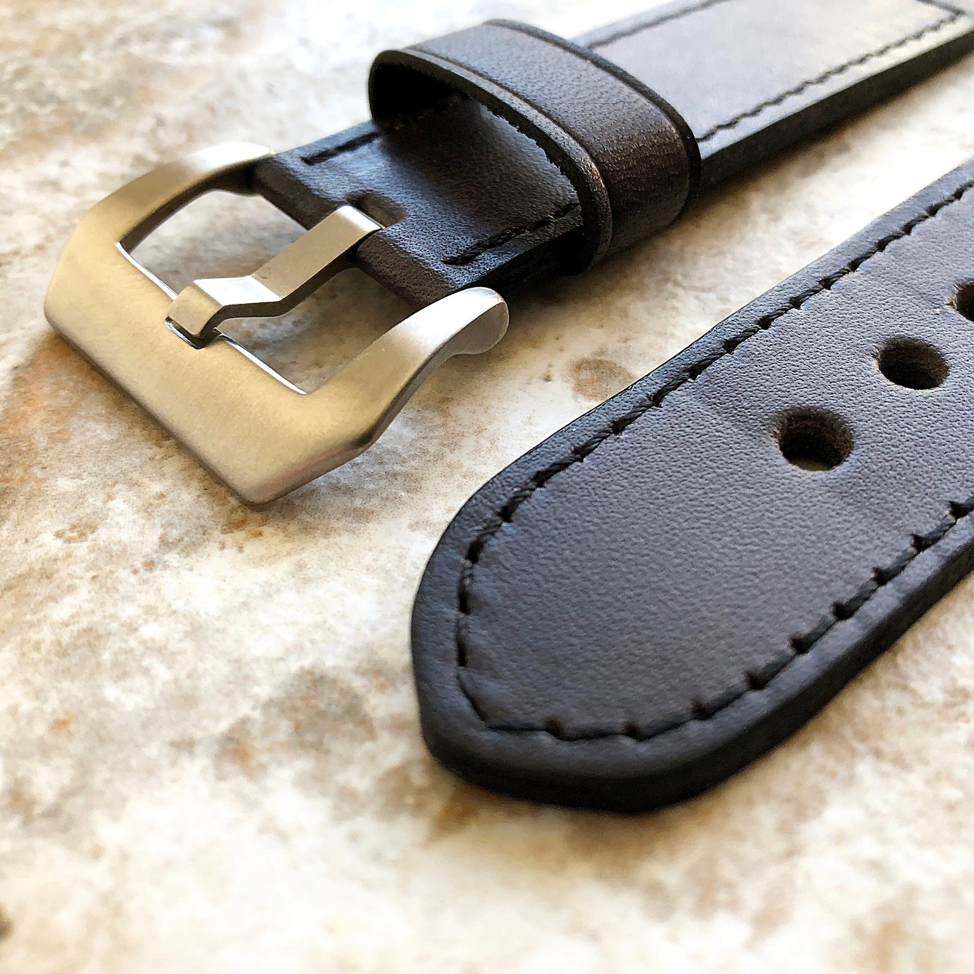 22mm Dark Brown 20mm 24mm Width Handmade Double Sided Stitched Premium Genuine Leather Watch Band Strap Kit for Watches - Pins Buckle Tool
