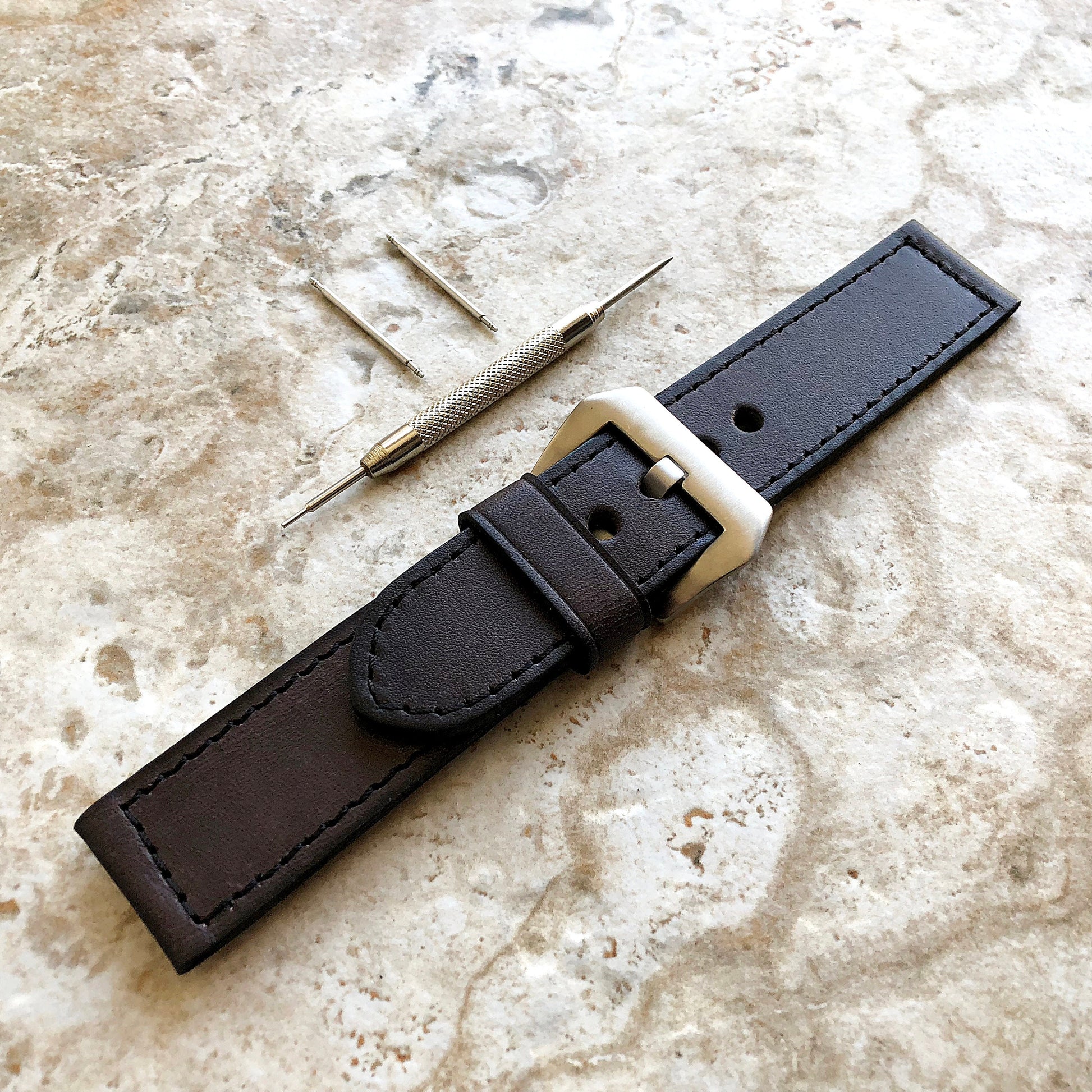 22mm Dark Brown 20mm 24mm Width Handmade Double Sided Stitched Premium Genuine Leather Watch Band Strap Kit for Watches - Pins Buckle Tool
