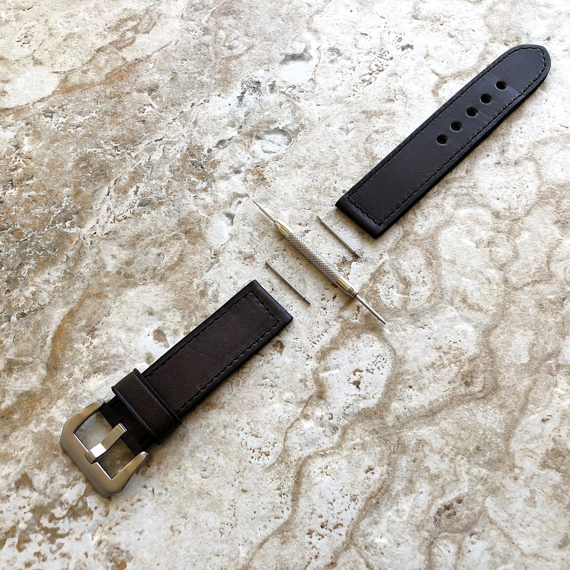 22mm Dark Brown 20mm 24mm Width Handmade Double Sided Stitched Premium Genuine Leather Watch Band Strap Kit for Watches - Pins Buckle Tool