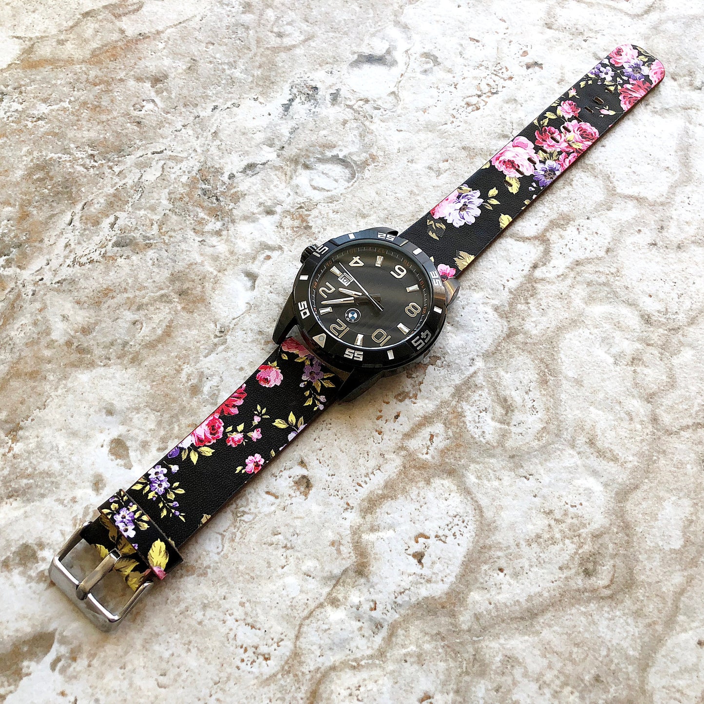 22mm Width Red Black Floral FL-5 Soft Leather Watch Strap Band for Wrist Hand Watches - Quick Release Pins Included Easy and Ready to Attach