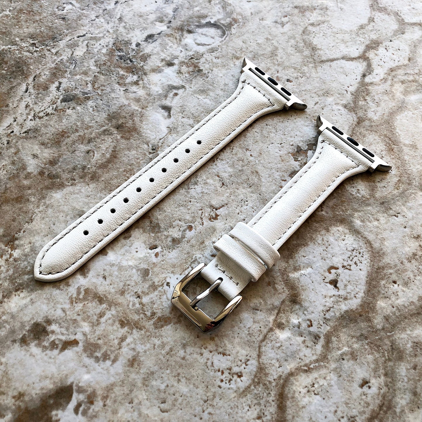 Apple White Color Slim Elegant Soft Leather Band Strap Bracelet for iWatch All Series 38mm 40mm 41mm 42mm 44mm 45mm 49mm Case