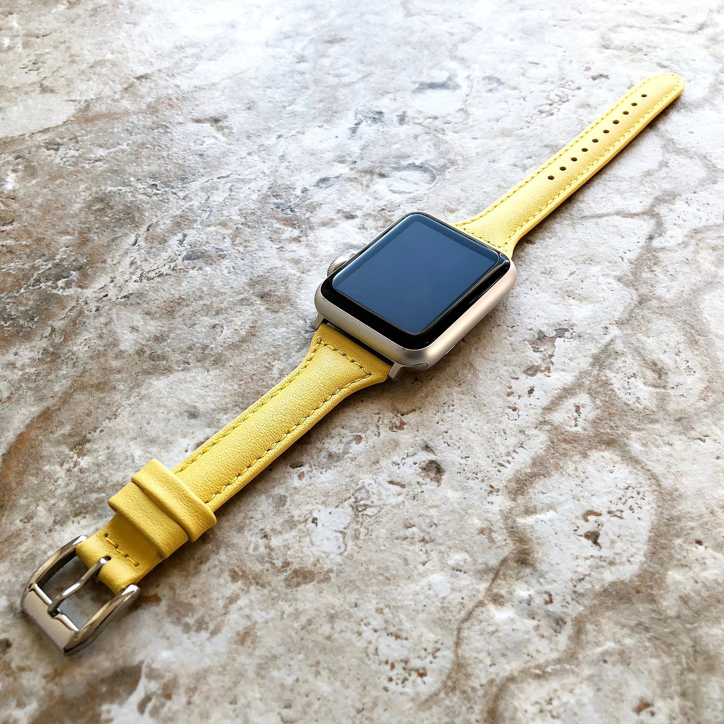 Apple Yellow Color Slim Elegant Soft Leather Band Straps Bracelet for iWatch Ultra 2 49mm and 9 8 Series 41mm 45mm Case Handmade