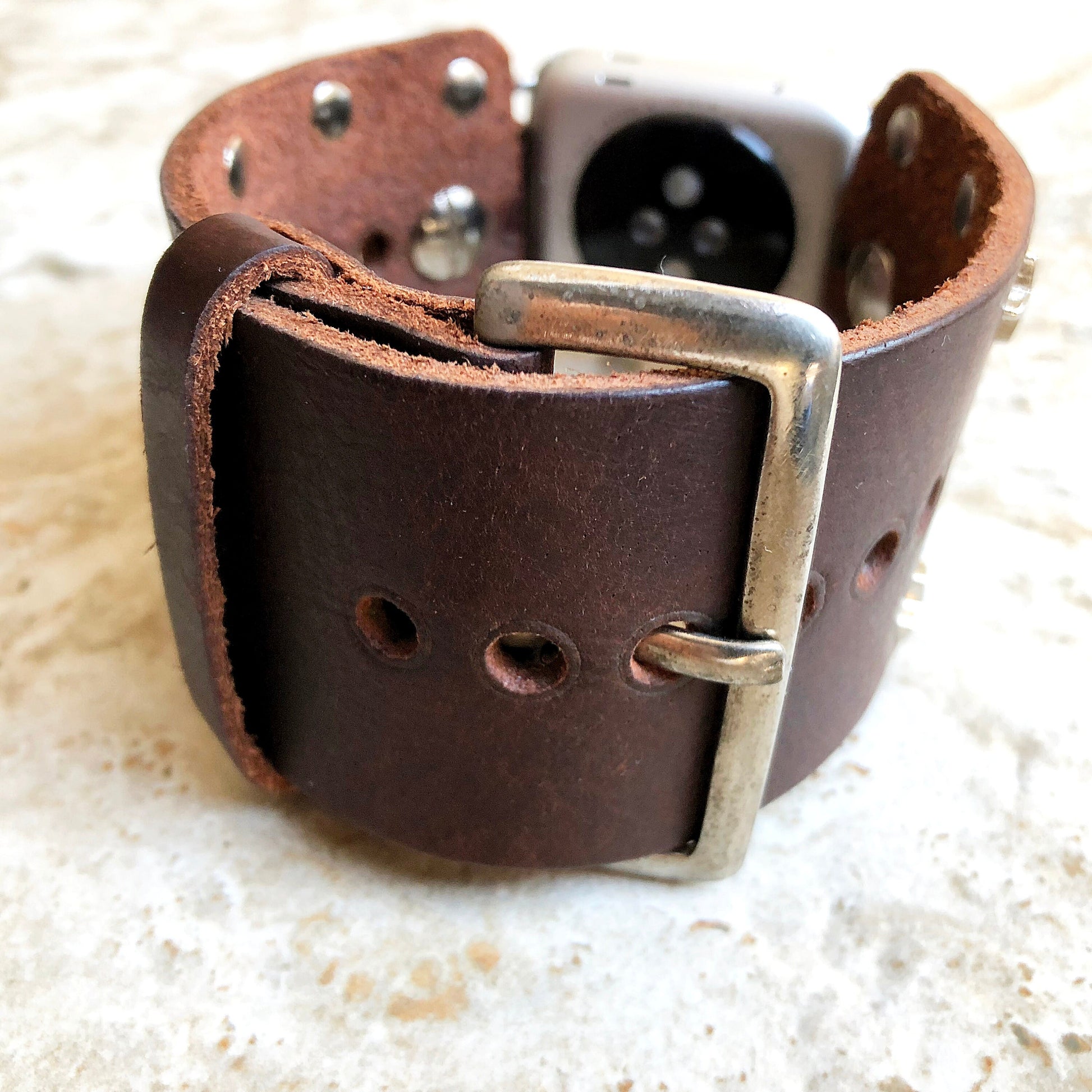 Apple New Silver Stars on Brown Leather Band for iWatch Ultra 2 9 8 7 SE 6 5 4 3 2 1 Case 38mm 40mm 41mm 42mm 44mm 45mm 49mm Cuff Strap