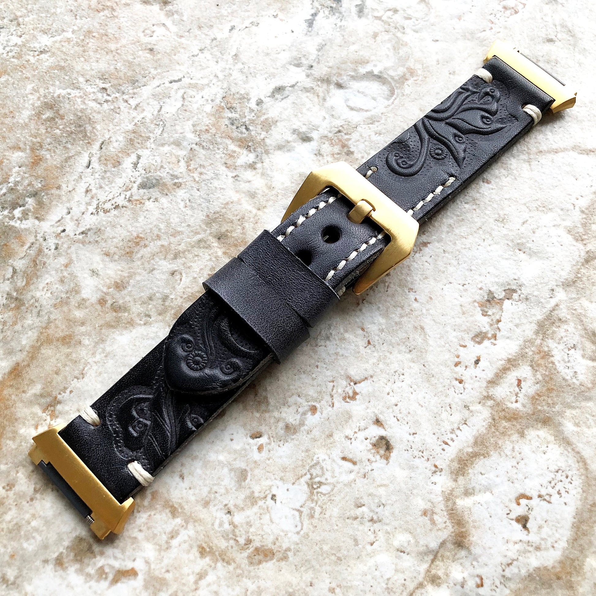 Fitbit Ionic Black Gray Tooled Embossed Handmade Leather Bracelet for Watch Band Strap with Quick Release Adapters Silver Rose Gold Black