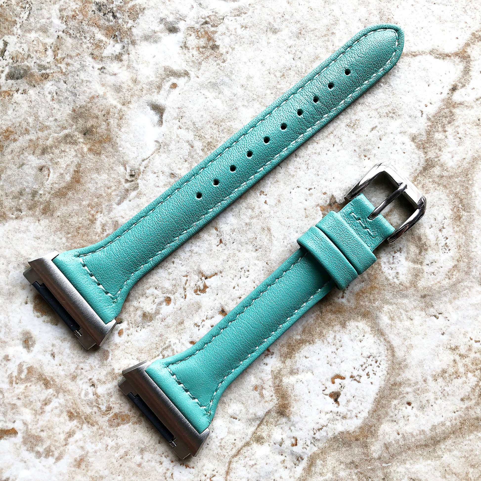 Fitbit Ionic Green Color Slim Elegant Soft Leather Band Strap Bracelet for Smartwatch Quick Release Adapters in Silver Rose Gold Black