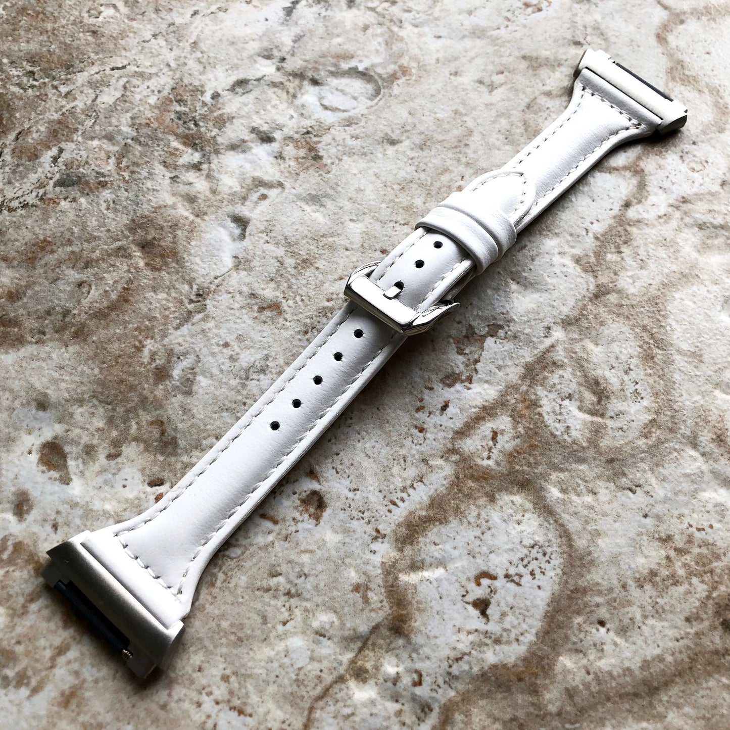 Fitbit Ionic White Color Slim Elegant Soft Leather Band Strap Bracelet for Smartwatch Quick Release Adapters in Silver Rose Gold Black