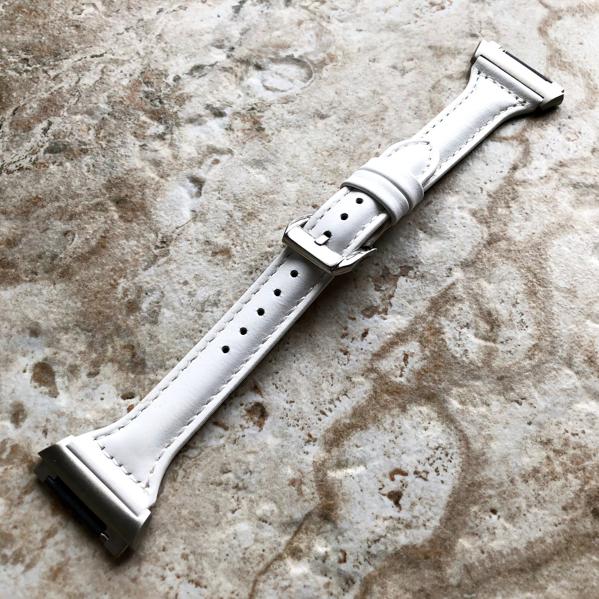 Fitbit Ionic White Color Slim Elegant Soft Leather Band Strap Bracelet for Smartwatch Quick Release Adapters in Silver Rose Gold Black