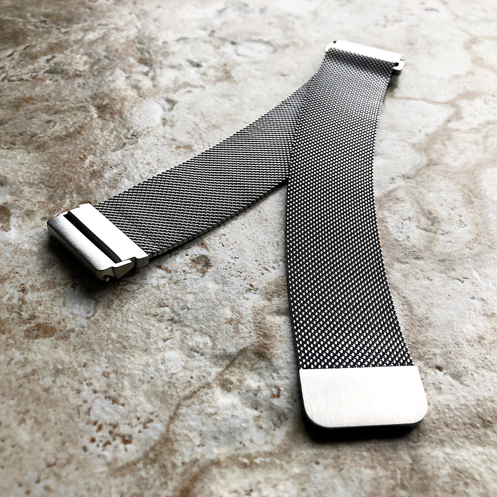 Fitbit Watch Silver Color Band Set Crystal Bezel Bling Case Cover for Versa 2 3 4 and Sense 1 2 Smartwatches Milanese Strap Protective Frame