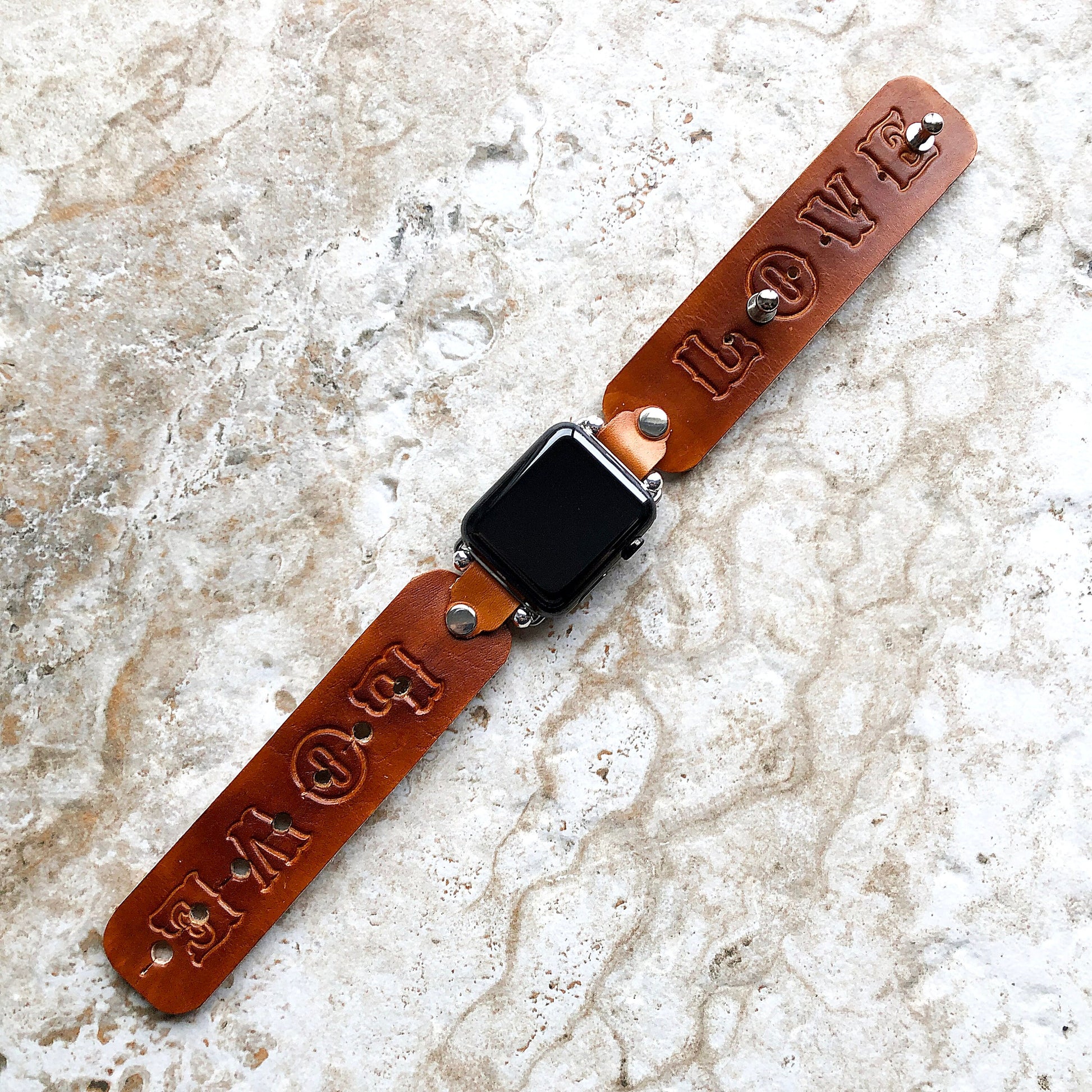 Apple Watch Adjustable Brown Band for Ultra 2 9 8 7 SE 6 5 4 3 2 1 Case 38mm 40mm 41mm 42mm 44mm 45mm 49mm Love Bracelet Leather Strap
