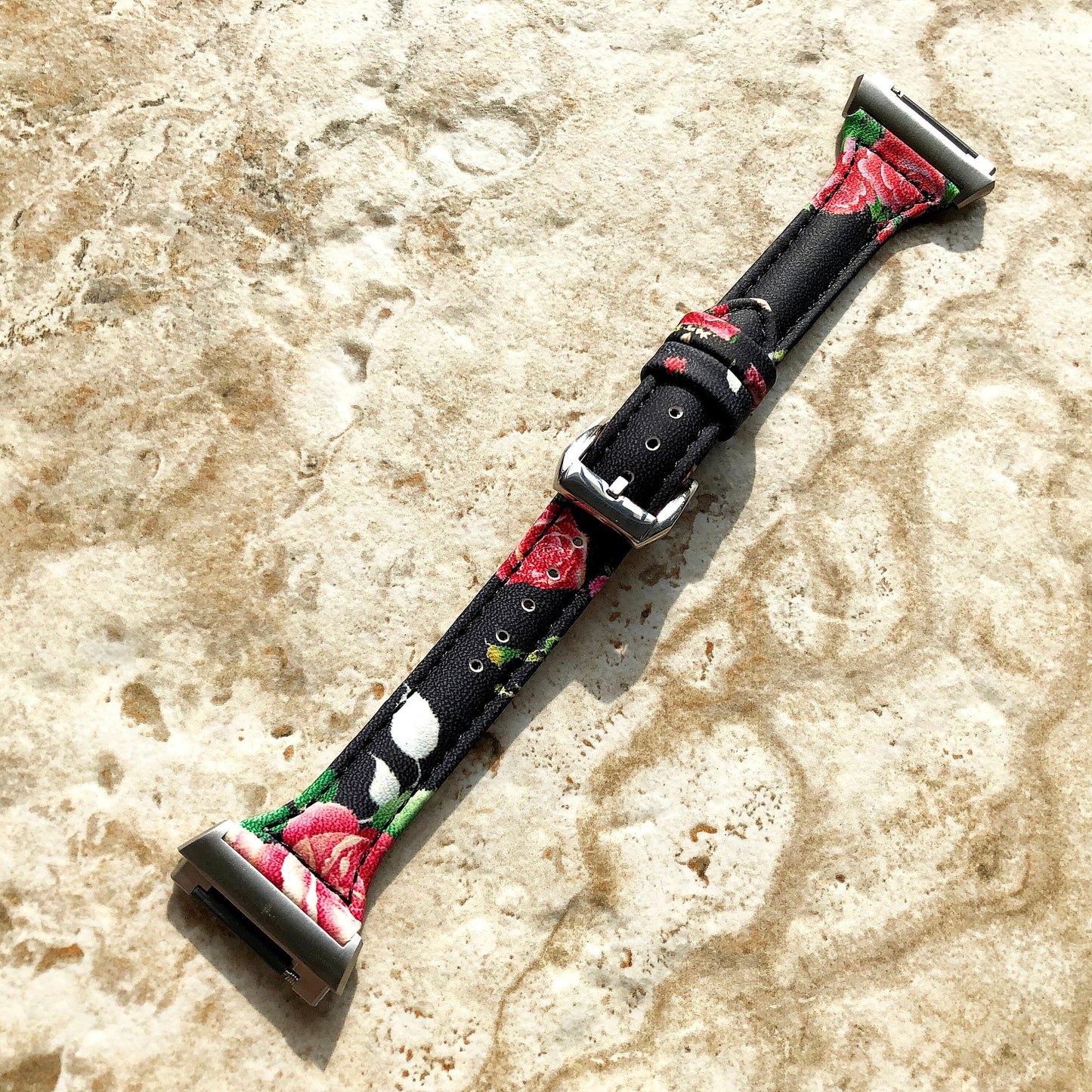 Fitbit Ionic Red Roses Slim Elegant Soft Leather Band Strap Bracelet for Smartwatch Quick Release Adapters in Silver Rose Gold Black