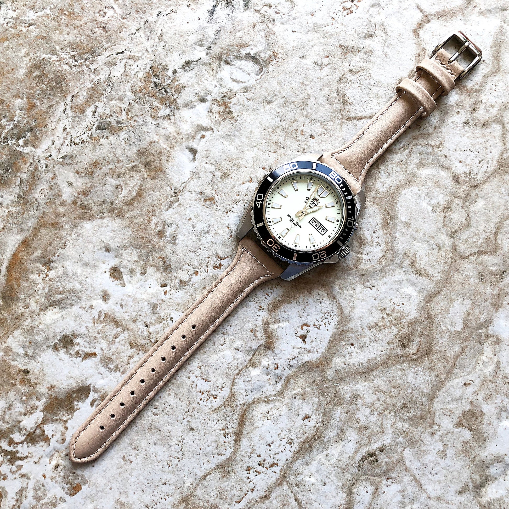22mm Beige Modern Slim and Elegant Soft Leather Watch Strap Band for Wrist Hand Watches - Quick Release Pins Included Easy n Ready to Attach