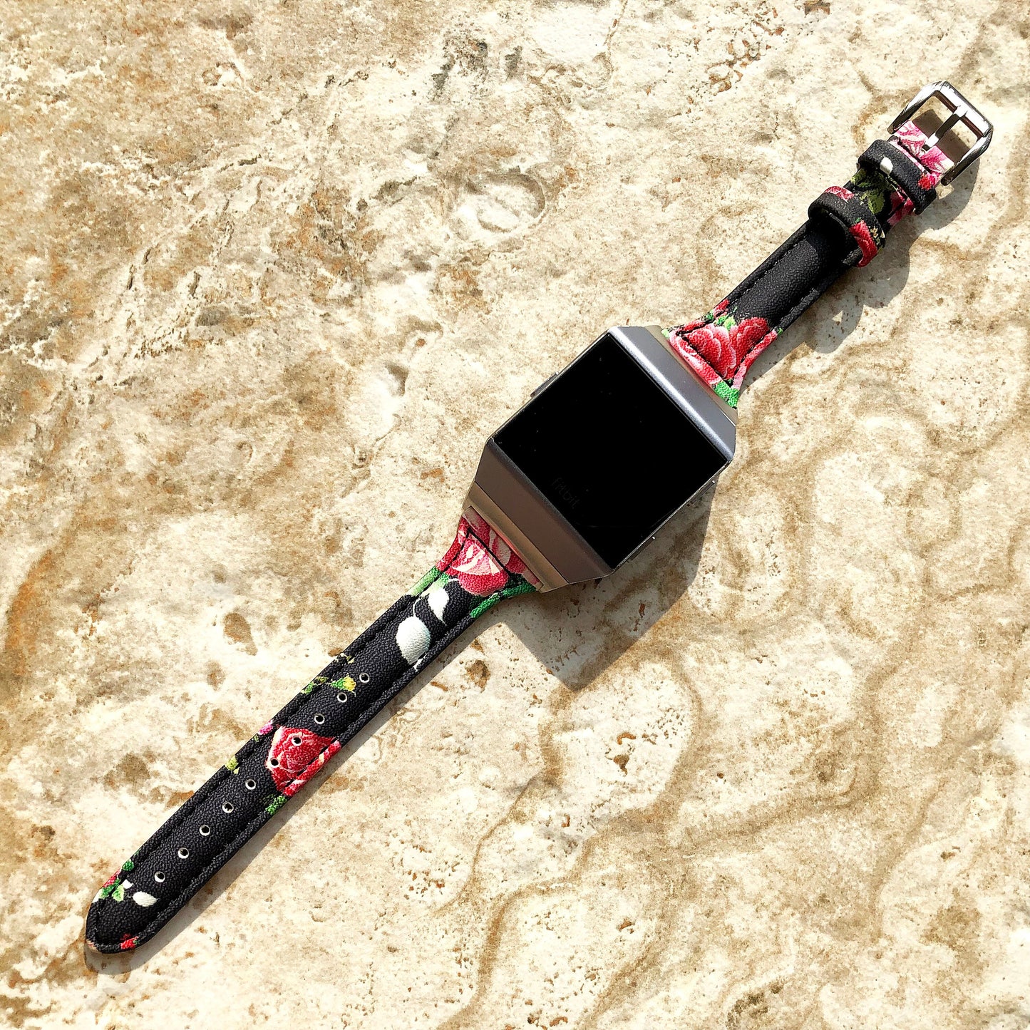 Fitbit Ionic Red Roses Slim Elegant Soft Leather Band Strap Bracelet for Smartwatch Quick Release Adapters in Silver Rose Gold Black