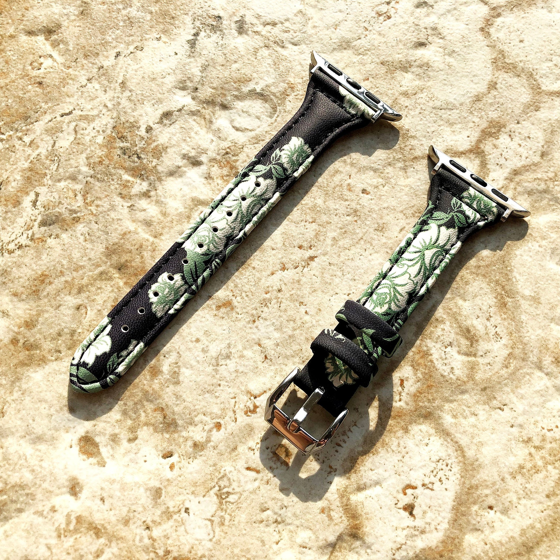 Apple Watch White Roses Band for All Series iWatch 38mm 40mm 41mm 42mm 44mm 45mm 49mm Slim Elegant Soft Leather Strap Bracelet
