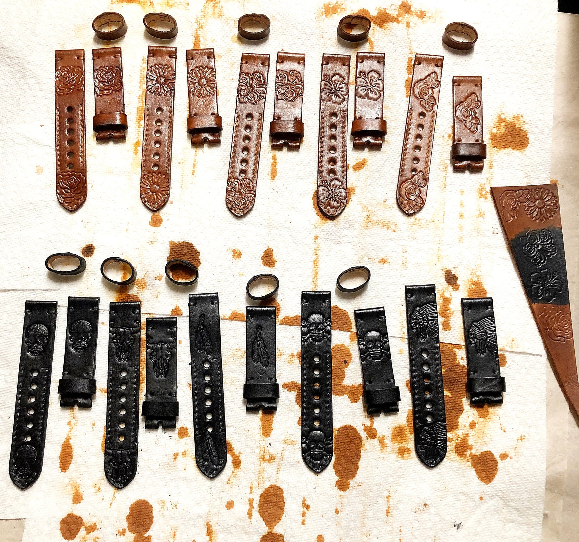 Limited Black Band 22mm 24mm 25mm Compatible with Apple Watch Fitbit Versa 2 3 4 Sense 2 Ionic Handmade Genuine Real Leather Strap