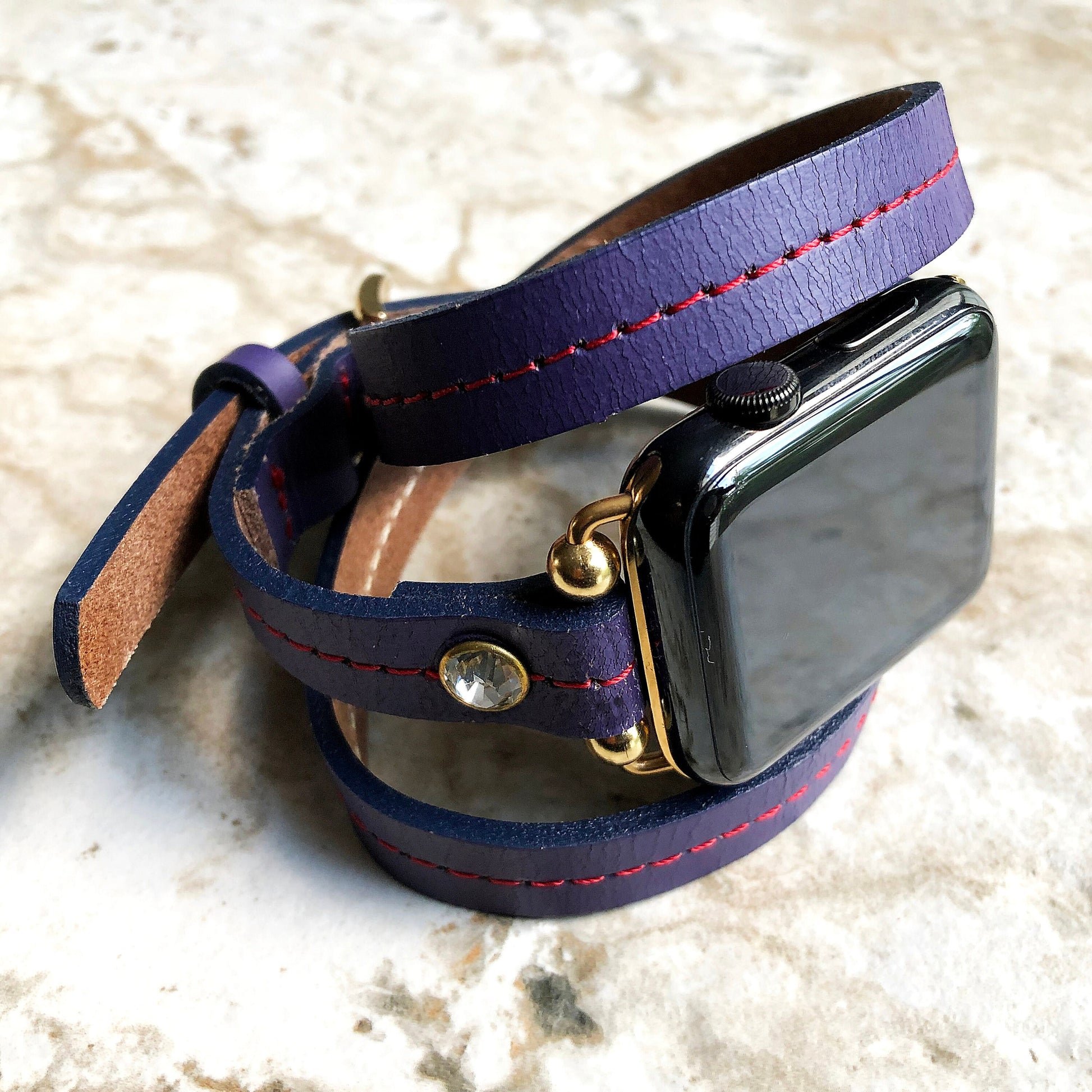Apple New Purple Vintage Style Band for iWatch Ultra 2 49mm and 9 8 Series 41mm 45mm Case Handmade Leather Strap Wrap Bracelet Crystals