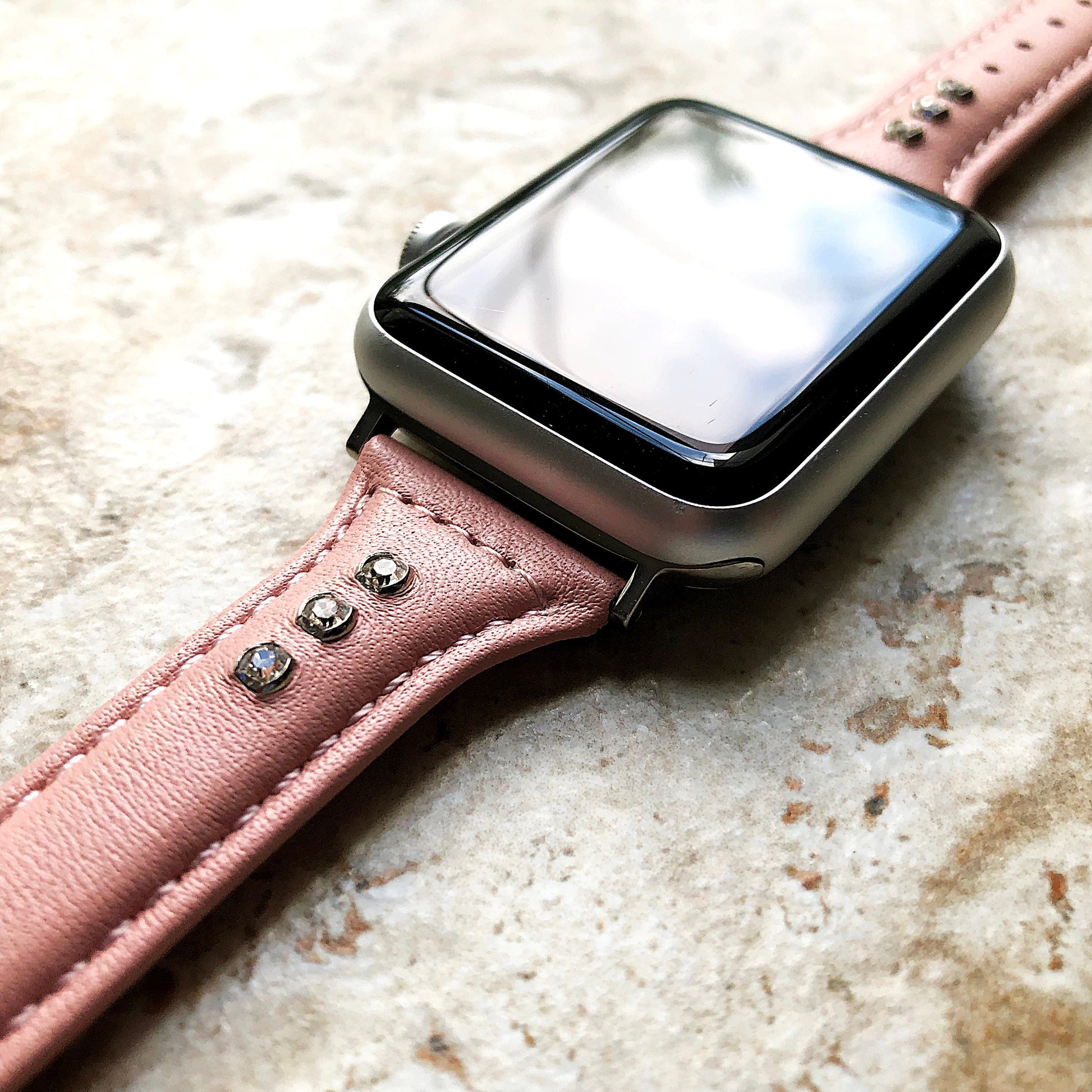 Apple Watch Pink with Crystals Band for iWatch Ultra 2 49mm and 9 8 Series 41mm 45mm Case Slim Elegant Soft Leather Strap Bracelet