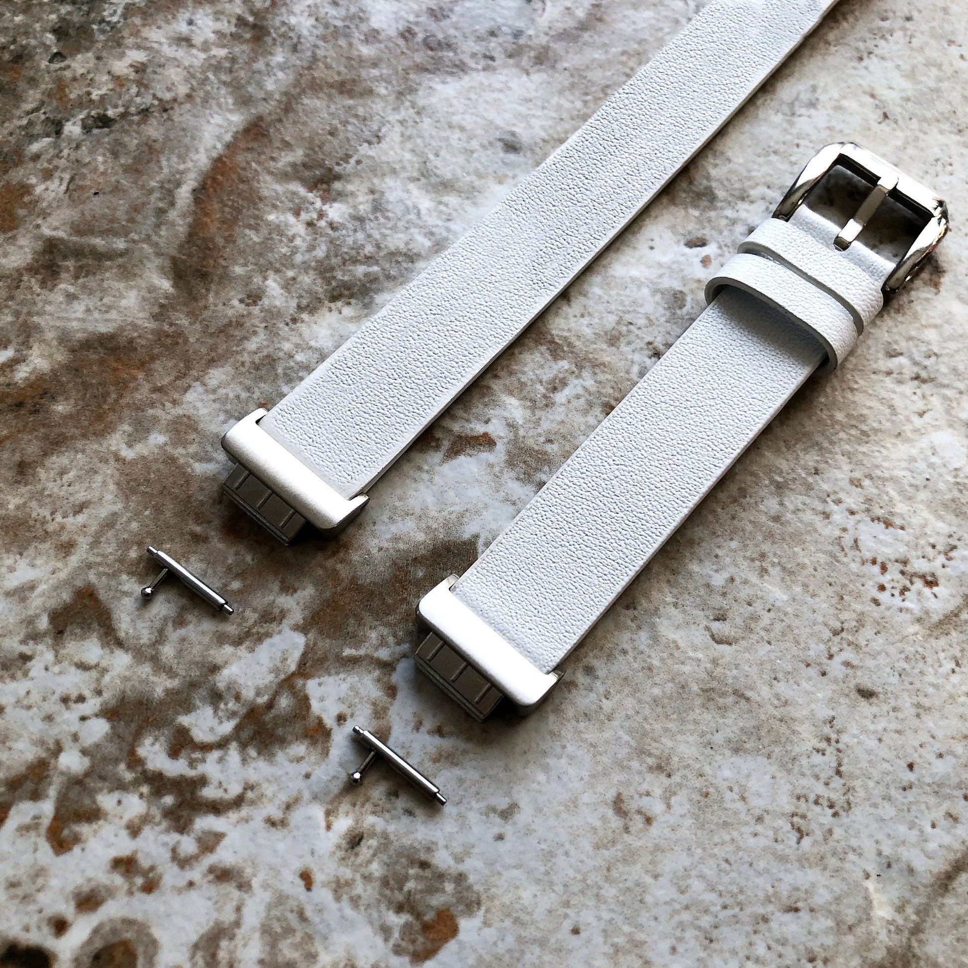 Fitbit Inspire HR and 2 New White Soft Leather Band Strap for Fitness Tracker Wristband Wrap Bracelet Quick Release Silver Black Rose Gold