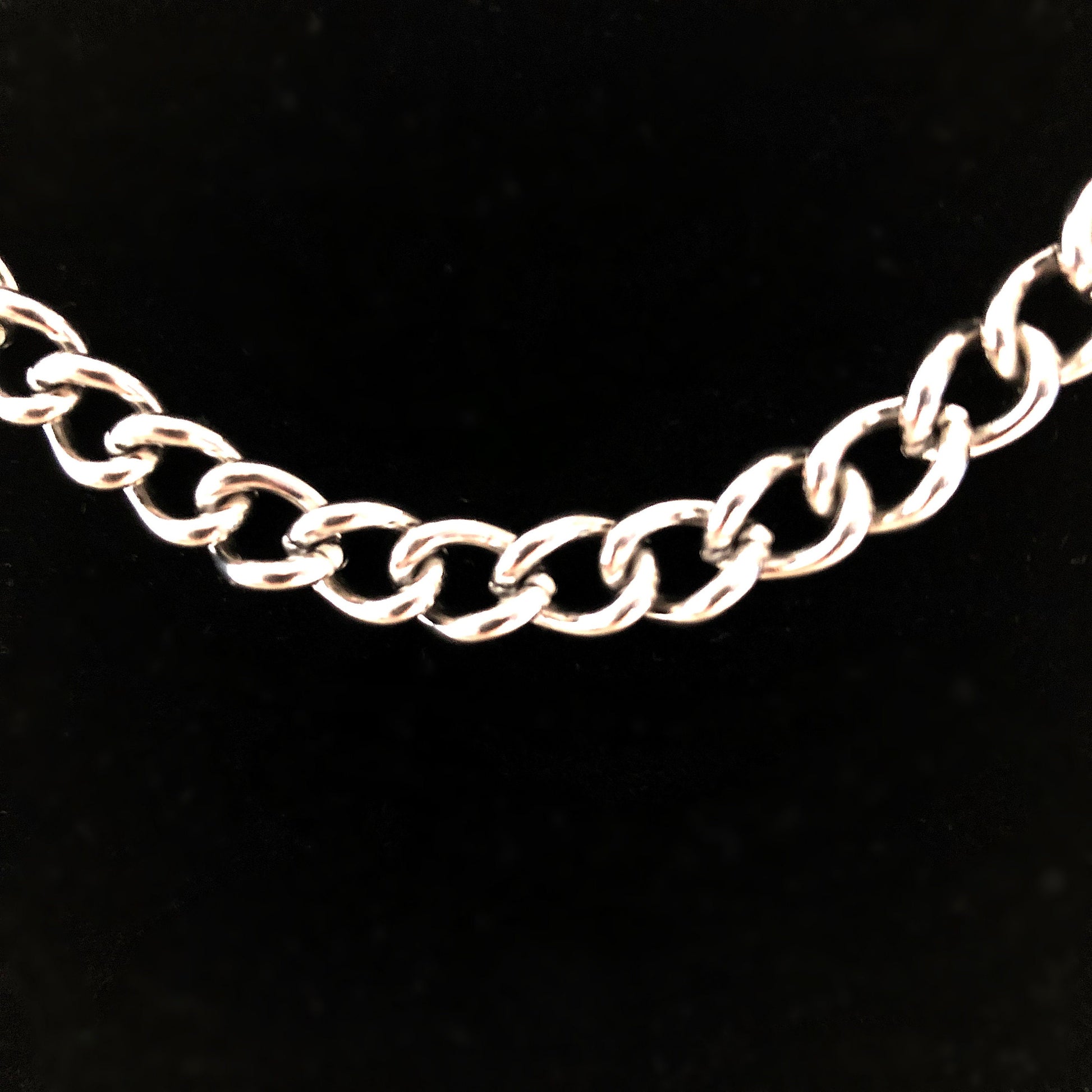 9mm x 7mm x 1.7mm Silver Shiny Color Stainless Steel Curb Chains Necklace Unisex Customisable Size Jewelry Tarnish Resistant Very Strong