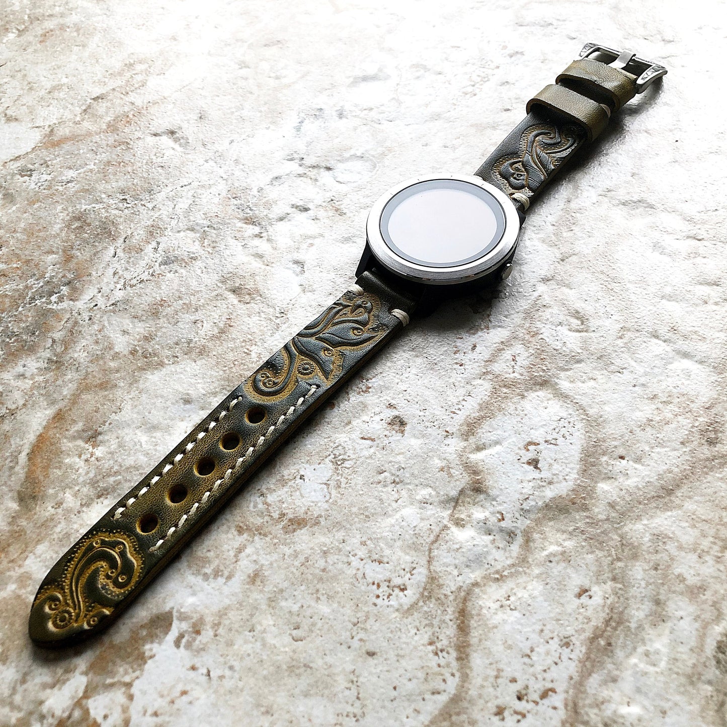 Garmin Green and Yellow Band for Approach S12 S40 S42 CT10 Bundle Models Tooled Embossed Handmade Leather Bracelet Pins Buckle Tool B20