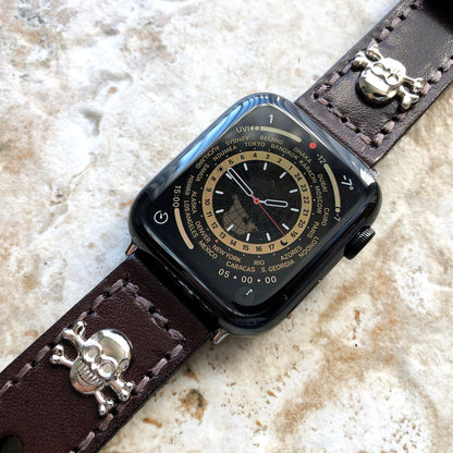 Apple Watch Band Brown Leather Metal Rivets Skull Crossbones for Ultra 2 9 8 7 6 SE 5 4 3 2 1 iWatch 38mm 40mm 41mm 42mm 44mm 45mm 49mm SSM