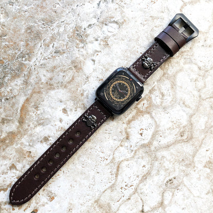 Apple Watch Band Brown Leather Metal Rivets Skull Crossbones for Ultra 2 9 8 7 6 SE 5 4 3 2 1 iWatch 38mm 40 41 42mm 44mm 45mm 49mm Strap BL