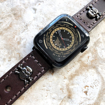 Apple Watch Band Brown Leather with Metal Rivets Skull Crossbones for Ultra 2 9 8 7 6 SE 5 4 3 2 iWatch 38 40 41 42 44mm 45mm 49mm Strap AL