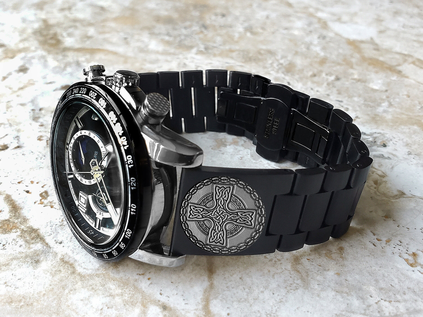 Engraved Watch Band for 22mm Width Lugs Traditional Casual Luxury and Smartwatches Black Color Stainless Steel Bracelet Strap CC2