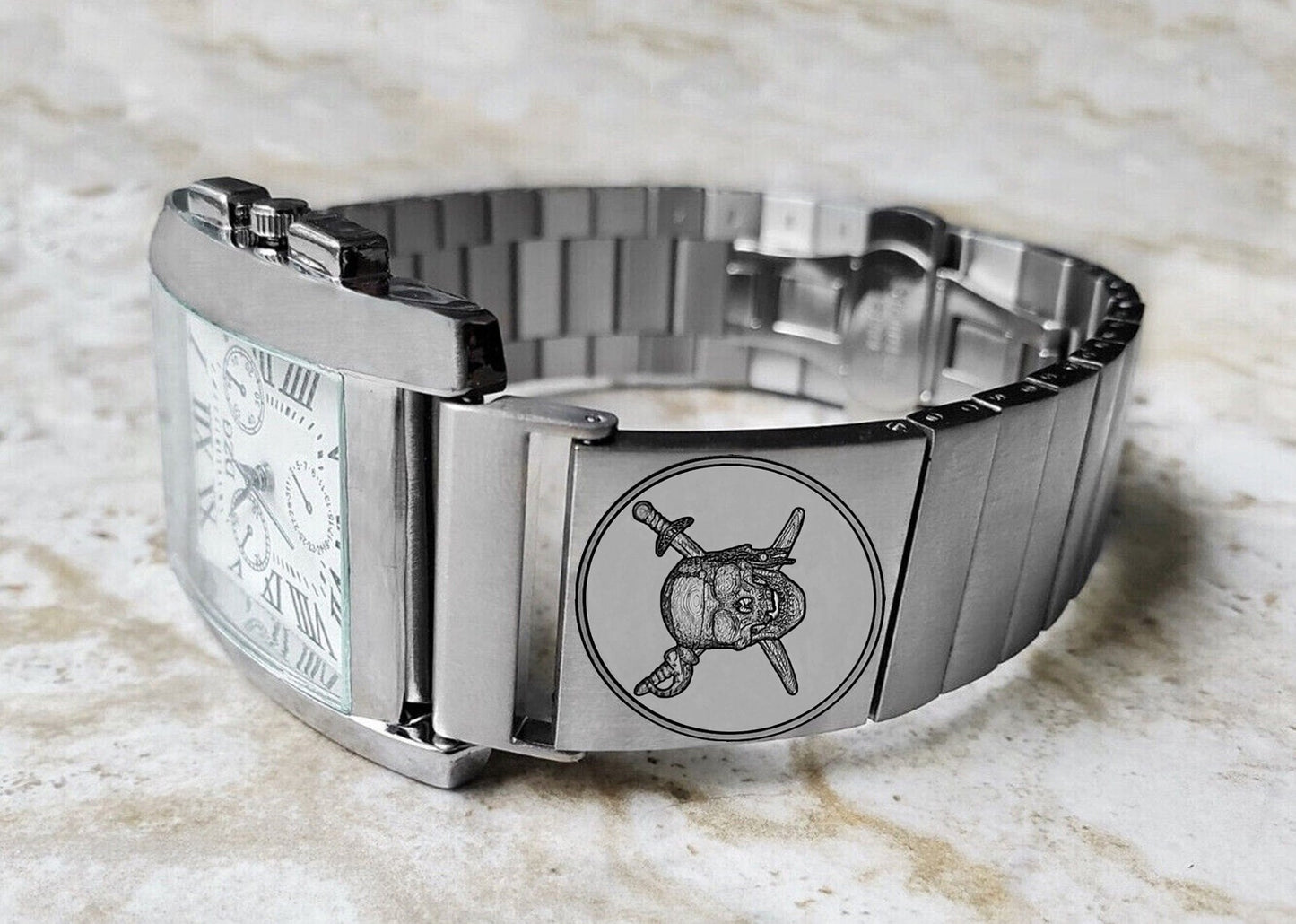 Pirate Skull Swords Jolly Roger Watch Band 22mm 24mm 25mm Lugs Traditional Luxury Smartwatches Silver Stainless Steel Bracelet Strap PS2