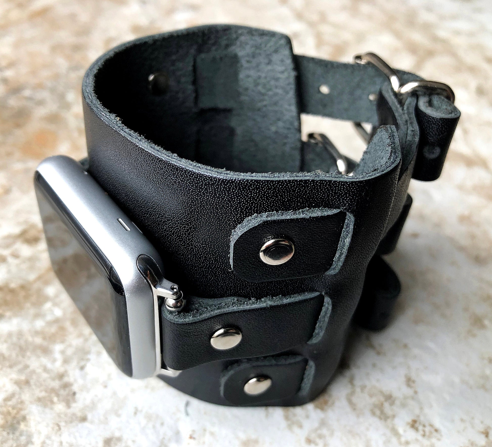 Apple Watch Band Cuff Bund Steampunk Wide Strap Leather Bracelet for iWatch Ultra 2 9 8 7 SE 6 5 4 3 2 1 49mm 45mm 44mm 42mm 41mm 40 38mm BL