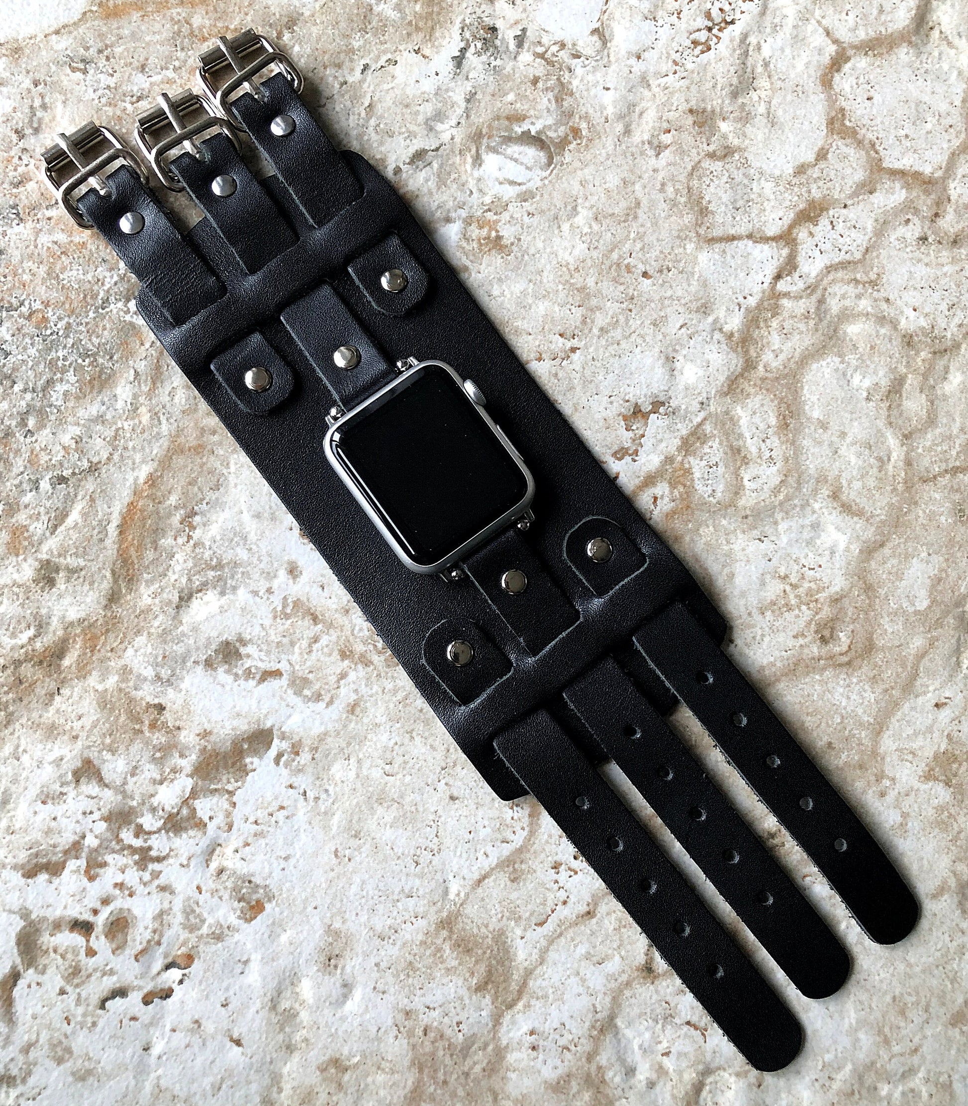 Apple Watch Band Cuff Bund Steampunk Wide Strap Leather Bracelet for iWatch Ultra 2 9 8 7 SE 6 5 4 3 2 1 49mm 45mm 44mm 42mm 41mm 40 38mm BL