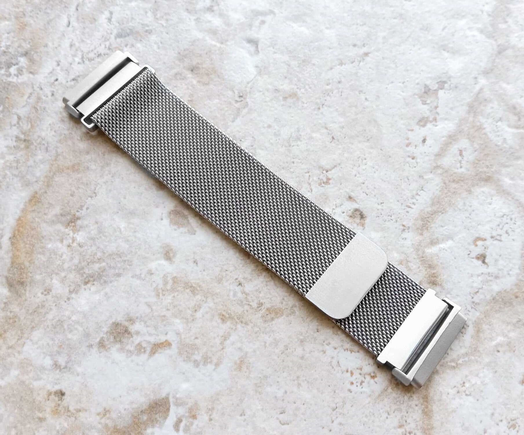 Fitbit Watch Silver Color Band Set Crystal Bezel Bling Case Cover for Versa 2 3 4 and Sense 1 2 Smartwatches Milanese Strap Protective Frame