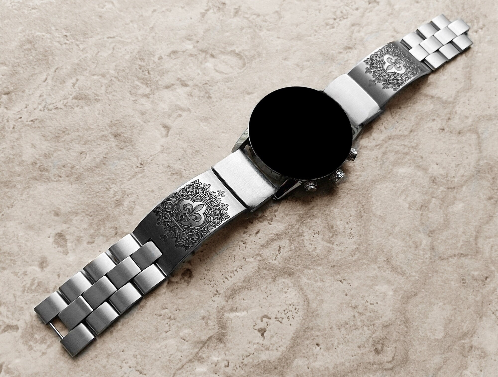 Garmin Watch Band Fleur De Lis for Fenix 7X Pro 6X Pro 5X Descent Mk3i 51mm Mk2i Mk2 Enduro 2 Engraved St Steel Adjustable Cuff Strap A26