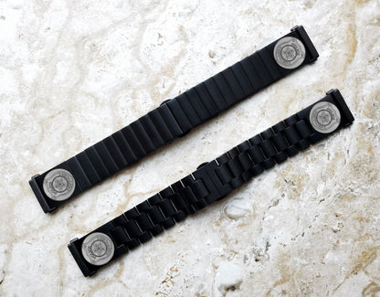 Police Badge Engraved Watch Band Compatible with Fitbit Versa Lite 2 3 4 and Sense 1 2 Smartwatches Black Stainless Steel Bracelet Strap PB4