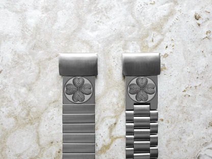 Four Leaf Clover Engraved Watch Band for Garmin epix Pro 51mm Foretrex 601 701 Quatix 3 6X 7X D2 Tactix 7 Instinct 2X St Steel Strap SR1 A26