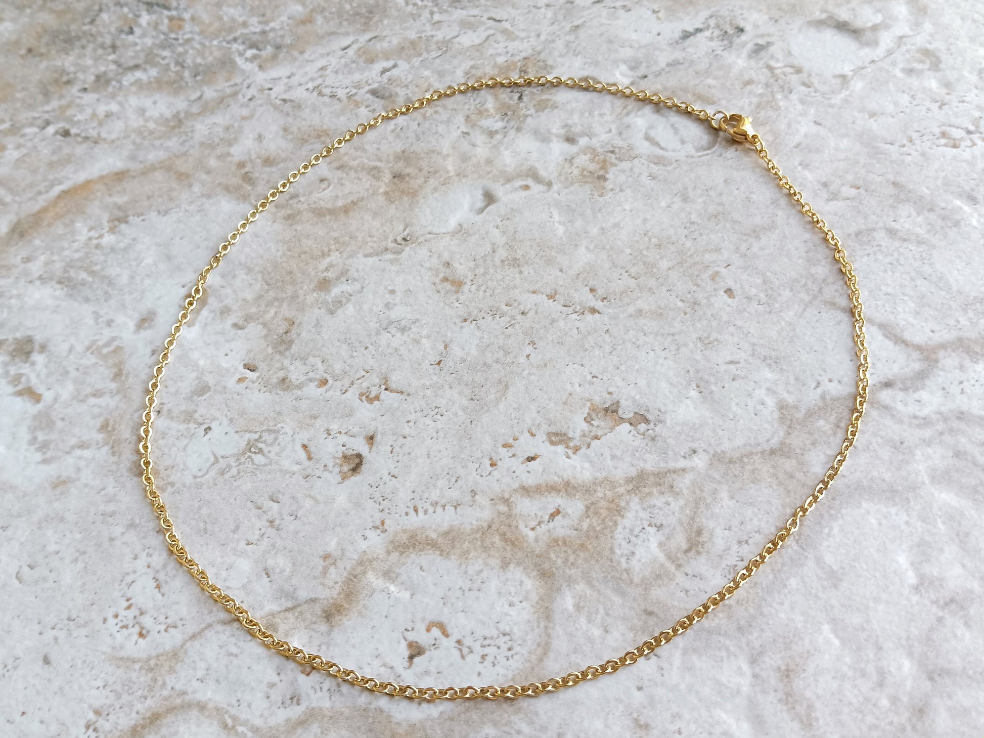 2mm Gold Shiny Color Stainless Steel Rolo Chains Necklace Unisex Customisable Size Elegant Fine Jewelry Tarnish Resistant