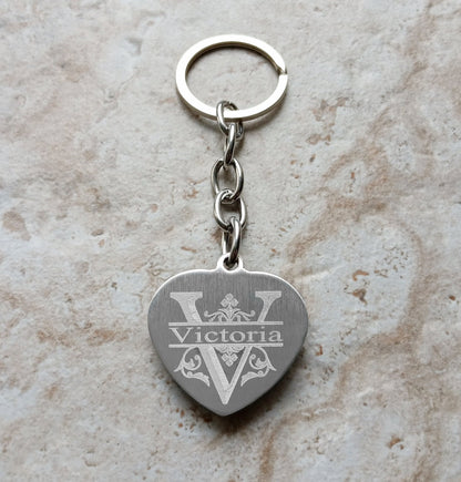 Keychain Keyring Custom Engraved Heart Circle Shape Stainless Steel Jewelry Vintage Antique Style Regal Split Monogram Text Great Gift Idea