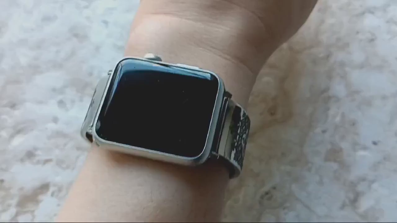 Apple Watch Band Fleur De Lis for Ultra 2 49mm 45mm 44mm 42mm 41mm 40mm 38mm 9 8 7 SE 6 5 4 3 2 Engraved St Steel Adjust Polished Cuff Strap